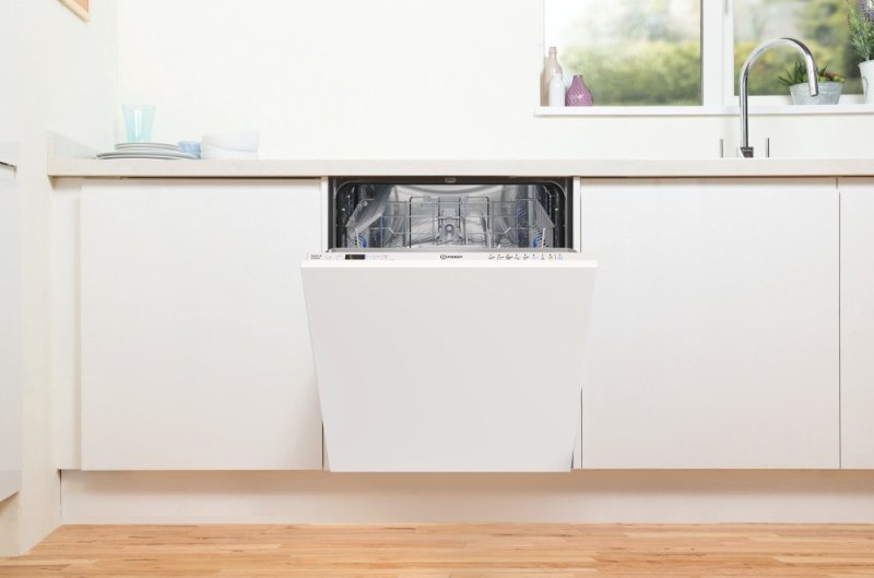 Indesit ugradbena mašina za suđe D2I HD526 A