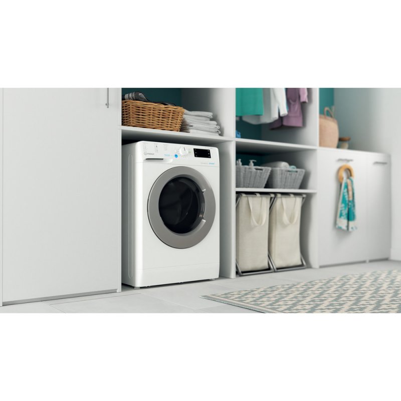 Indesit mašina za pranje i sušenje veša BDE 861483X WS EU N